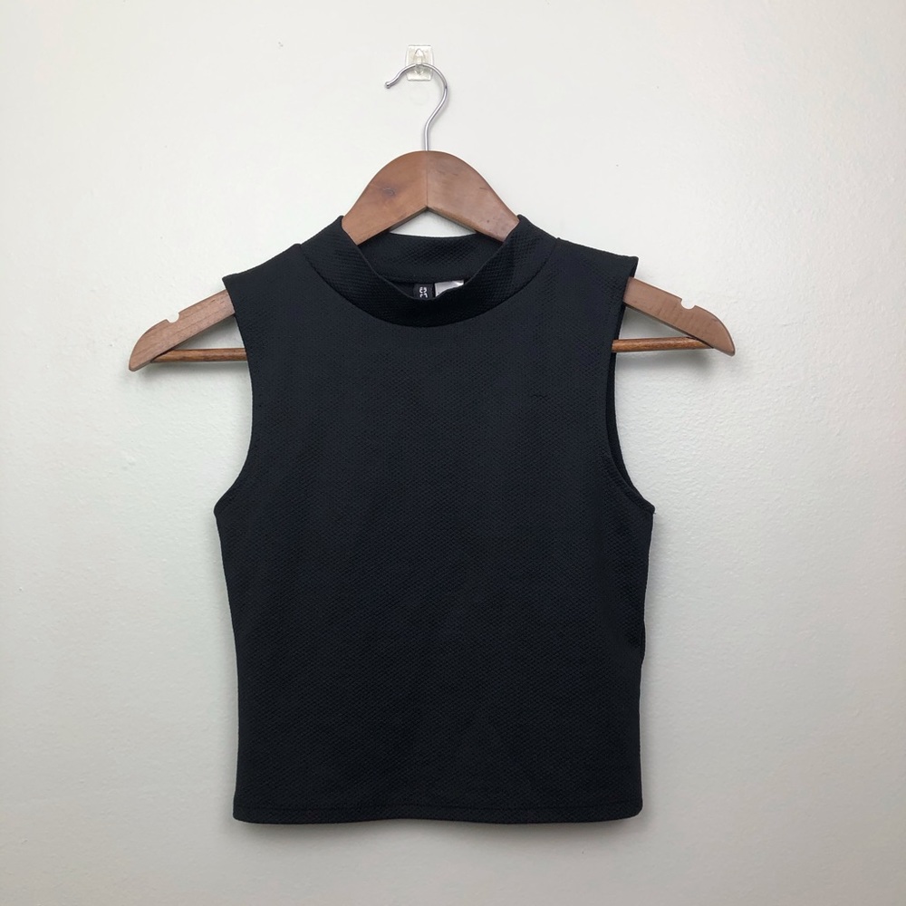 Divided 🖤Black Turtle Neck Tank Top